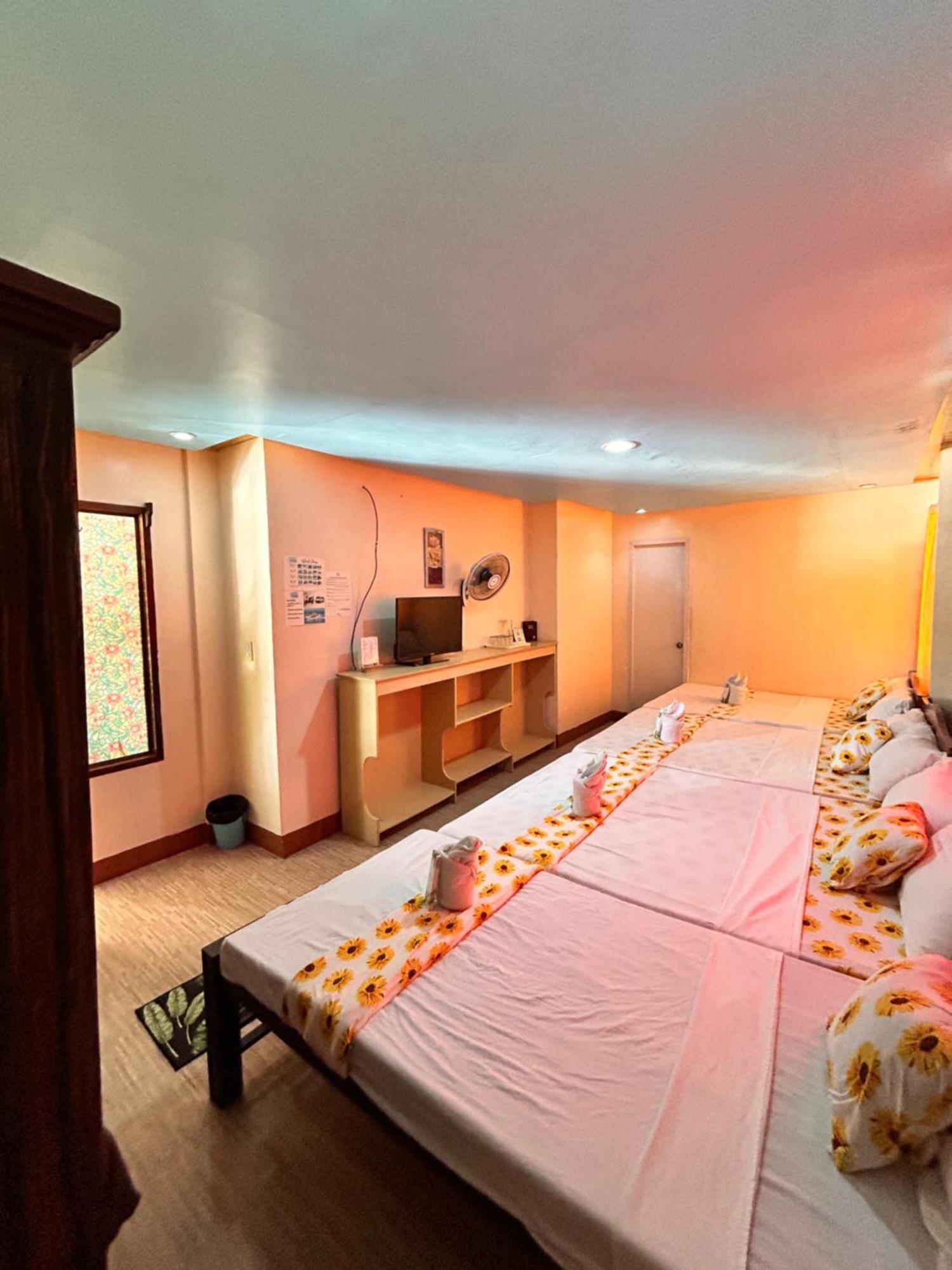 Brenmariel Tourist Inn El Nido Exterior foto